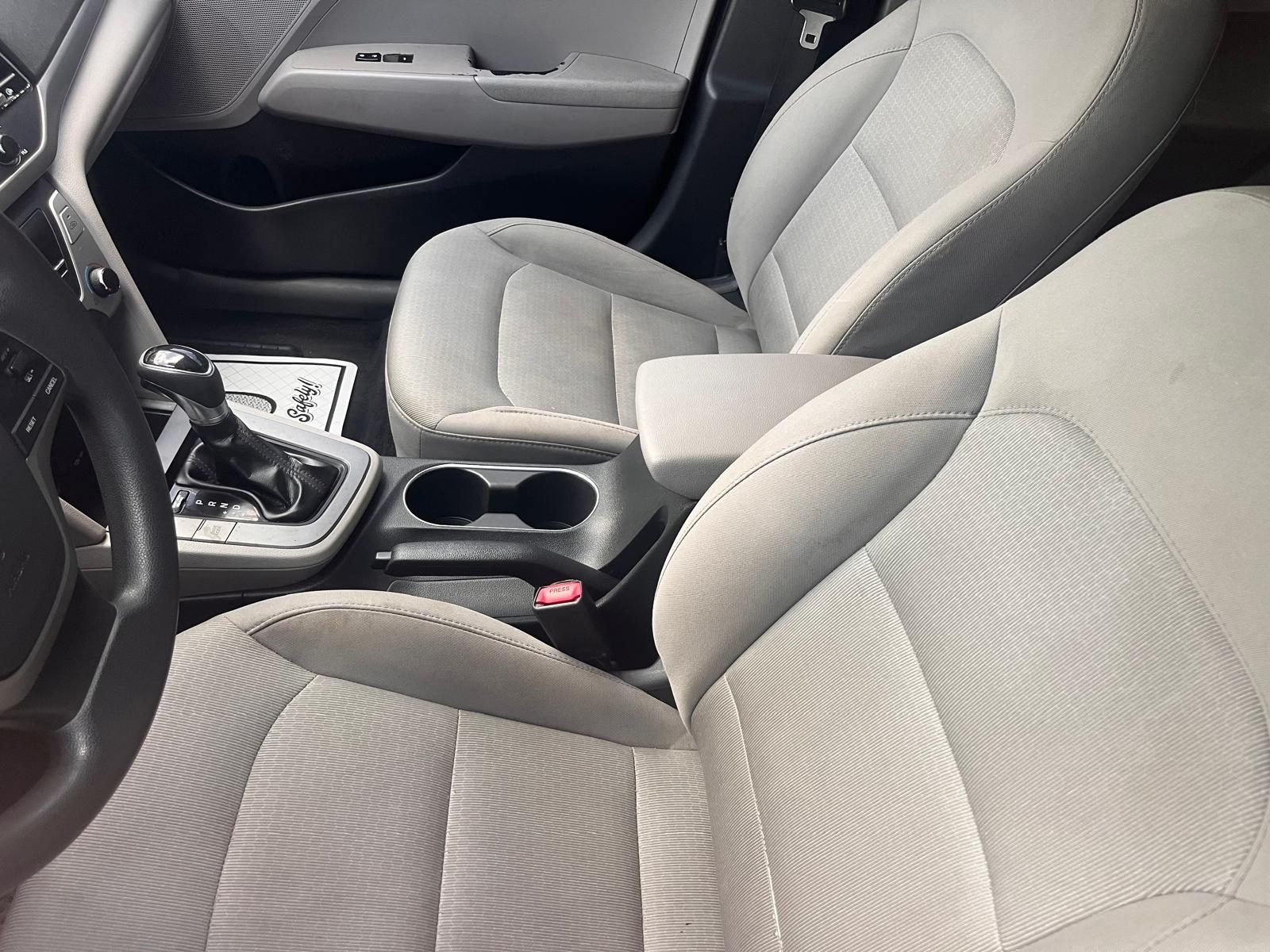 2017 HYUNDAI Elantra SE Base for sale in Bacliff TX vehicle photo 4